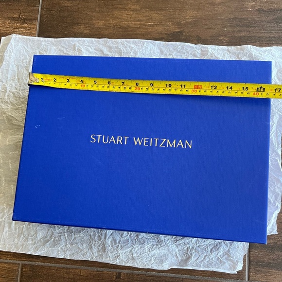 Authentic Stuart Weitzman dust box+bonus "shopping bag" - Picture 2 of 16